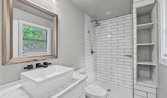 24 Hampstead Ln, Bella Vista, AR 72714