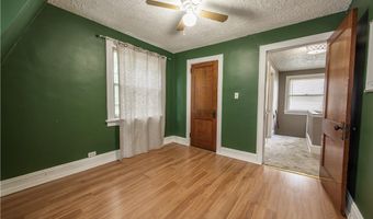 566 Lindell St, Akron, OH 44305