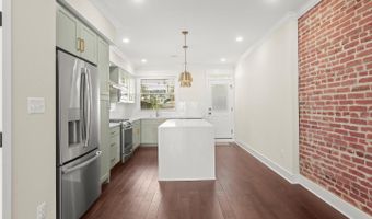 626 S EATON St, Baltimore, MD 21224