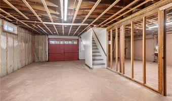 1755 Ten Rod Rd, North Kingstown, RI 02852