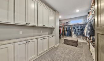 1409 Hunters Point Dr, Gardnerville, NV 89410