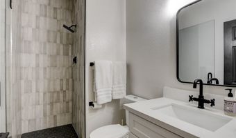 11035 Onslow Ct, Las Vegas, NV 89135