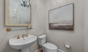 43079 LAGO GALLERIE Ct, Ashburn, VA 20148