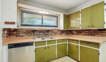 909 CEDAR Ave, Alamogordo, NM 88310