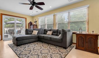 633 Spray Ave, Beachwood, NJ 08722