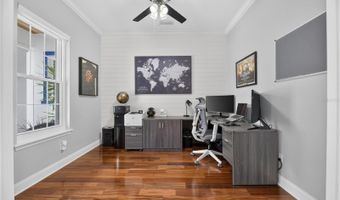 713 ISLEBAY Dr, Apollo Beach, FL 33572