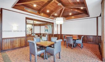 20281 E Country Club Dr 615, Aventura, FL 33180