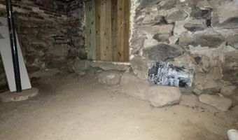 565 River Rd, Anson, ME 04958