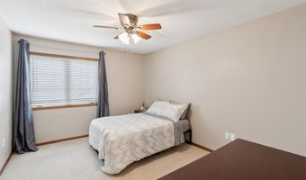 505 NE 21st St, Ankeny, IA 50021
