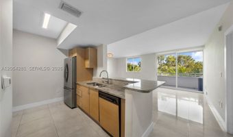 2775 NE 187th St 318, Aventura, FL 33180