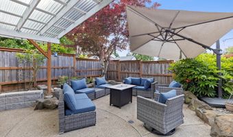 16436 VISIONARY Ct, Oregon City, OR 97045