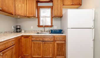 30 2nd St St, Franklinville, NJ 08322