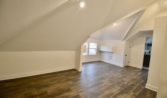 21 Nichols St, Ansonia, CT 06401