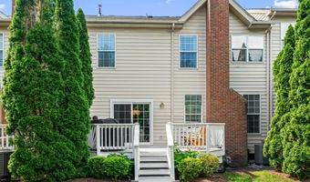 43614 DUNHILL CUP Sq, Ashburn, VA 20147
