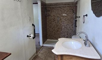 1008 CHAPARRAL St, Bloomfield, NM 87413