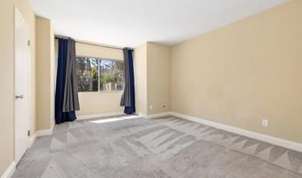 5700 Baltimore Dr 153, La Mesa, CA 91942