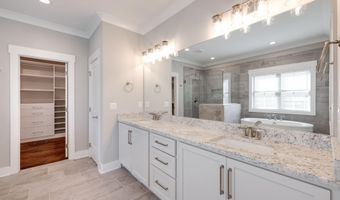 10619 Kavya Ln, Apison, TN 37302