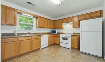 6955 Satterlee Woods Ln, Austell, GA 30168