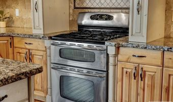 748 Dell Rd, Chubbuck, ID 83202