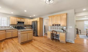 7610 HAWTHORNE Dr, Cheyenne, WY 82009