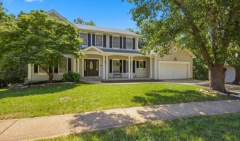 477 Redwood Forest Dr, Ballwin, MO 63021