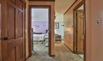 15 Edinburgh Dr, Bedford, NH 03110
