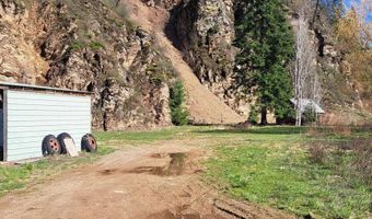 53465 ID-200, Clark Fork, ID 83811