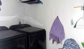 813 W Mann Ave, Artesia, NM 88210