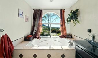 334 Rainbow Crest Rd, Fallbrook, CA 92028