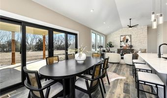 20322 166th St, Basehor, KS 66007
