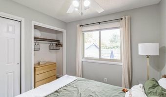 1330 Woodstock Ave, Ames, IA 50014