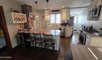 318 18th Ave, Belmar, NJ 07719