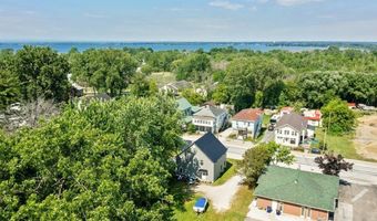 55 S Main St, Alburgh, VT 05440