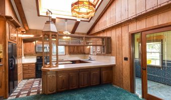 304 U St, Beaver City, NE 68926