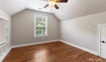 2105 Lanier Ave, Charlotte, NC 28205