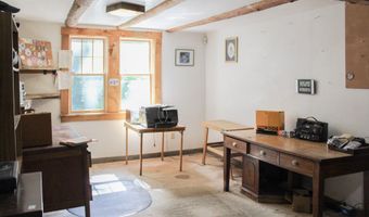 117 Blackstrap Rd, Falmouth, ME 04105