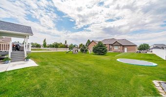 1678 Marsala Ct, Ammon, ID 83401