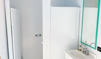 301 E Holland Ave, Alpine, TX 79830