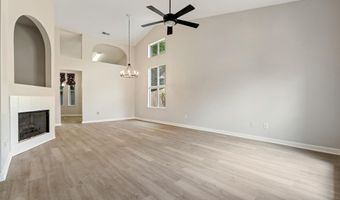 154 GARDENSIDE Dr, Alabaster, AL 35007