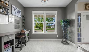 6023 158th St W, Apple Valley, MN 55124