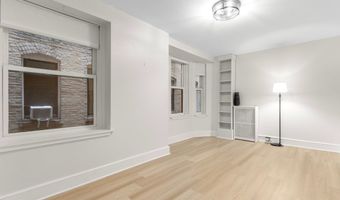 8 Garrison 212, Boston, MA 02116