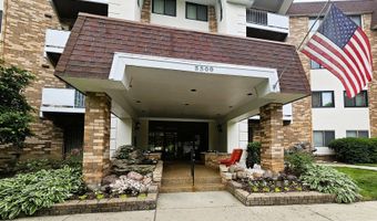3300 N Carriageway Dr 307, Arlington Heights, IL 60004