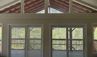93 Pace Rd, Bennington, VT 05201