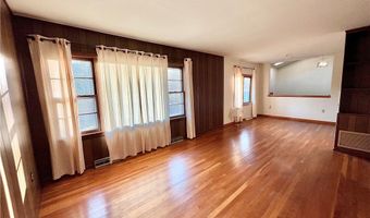 8238 Center Rd, Ashtabula, OH 44004