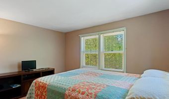 25 Vail Rd, Barnstead, NH 03225