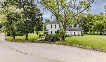 12801 E Edgewater Dr, Albany, IN 47320