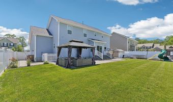 4 Bridle Path, Bayville, NJ 08721