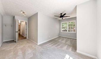 4929 Willow Crk, Woodstock, GA 30188
