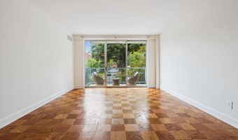 4977 BATTERY Ln #1-210, Bethesda, MD 20814