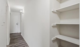 8604 VILLAGE Way 04/8604F, Alexandria, VA 22309